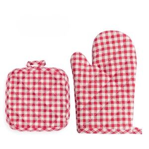 Red & White Gingham Oven Mitt and Pot Holder Set